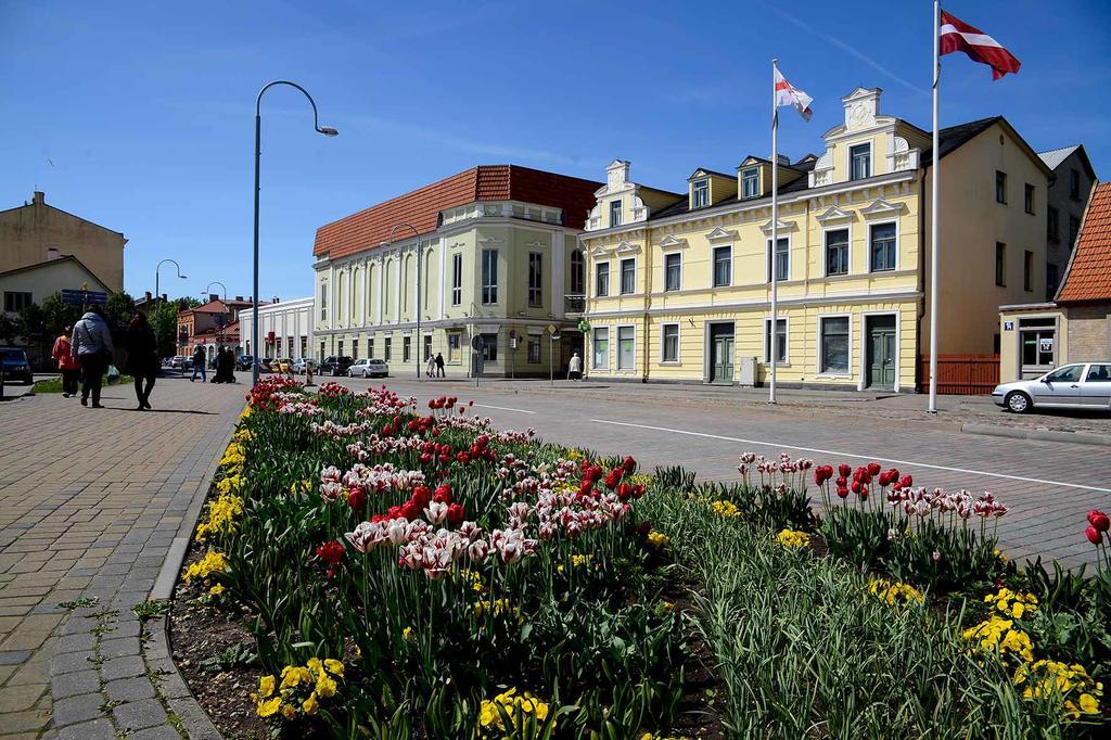 Brivdienu Maja Saulite Ventspils Eksteriør bilde